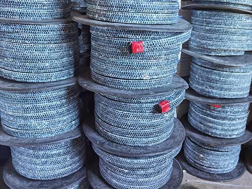 碳素盤根的壓縮回彈性對密封效果有何影響？